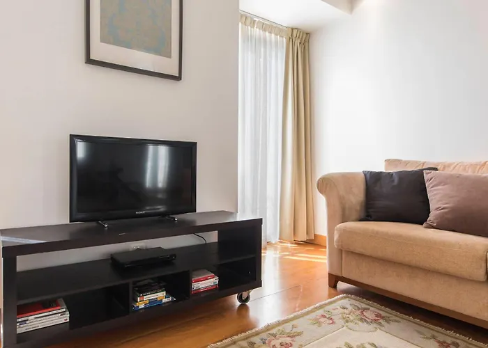 159 A - Premium Chiado -lisbon شقة *