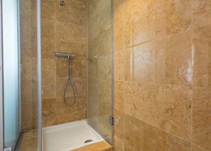 159 A - Premium Chiado -lisbon شقة *